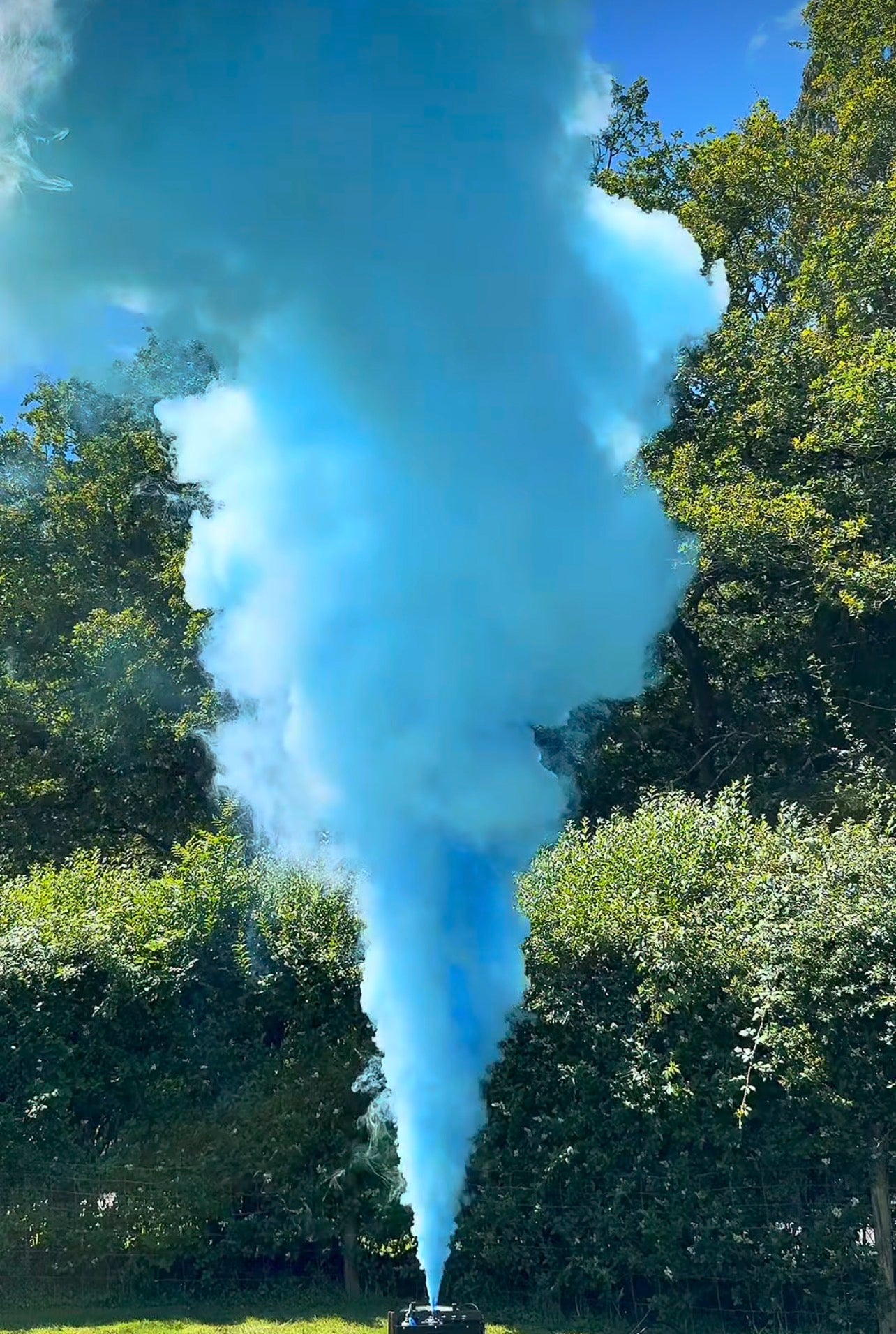 Coloured Vertical Fog Machine